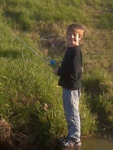 2010-03-09_NoahFishinga